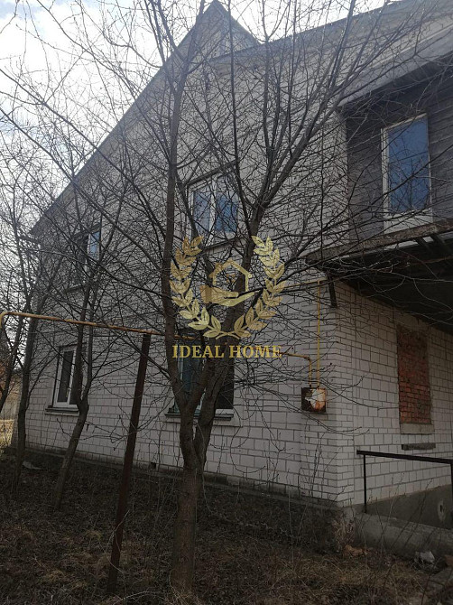 Продам двоповерховий будинок у центрі села Надросівка  - фото 4