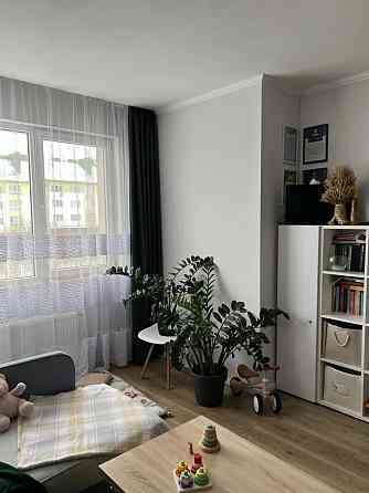 Продаж Квартира 1-кімнатна, 1/3 поверх на Героїв Крут, 1 L'viv