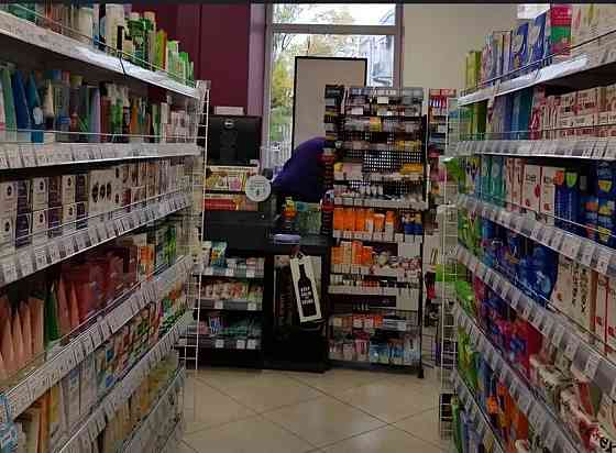 Оренда приміщення вільного призначення на вул. Хмельницького Богдана приміщень - 1, поверх - 1/4 Львів