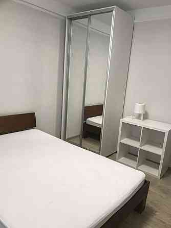 Оренда Квартира 1-кімнатна, 1/9 поверх на проспект Правди, 88а Kiev