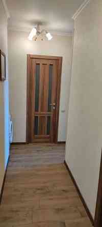 Оренда Квартира 1-кімнатна, 11/16 поверх на ул. Михаила Ломоносова Киев