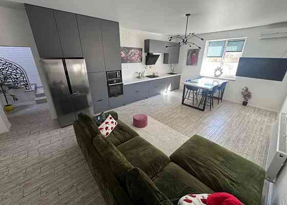 Продаж Будинок 4-кімнатний на ул. Светлая, 18/23а Лиманка