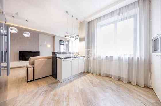 Оренда Квартира 3-кімнатна, 2/6 поверх на вул. Бакуліна Харьков