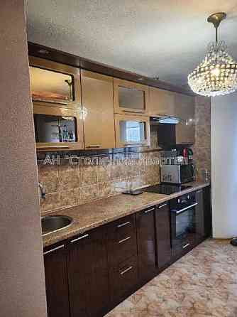 Продаж Будинок 3-кімнатний на Берестейский пр-т, 146/2 Киев