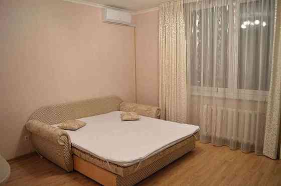 Оренда Квартира 1-кімнатна, 17/21 поверх на ул. Елены Пчилки, 2 Київ