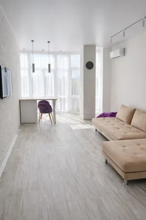 Аренда 2к Квартира 38 кв.м Фонтанская дорога, 118А Одесса