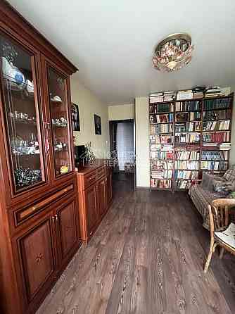 Продаж Квартира 3-кімнатна, 8/12 поверх на вул. Академіка Павлова Харьков