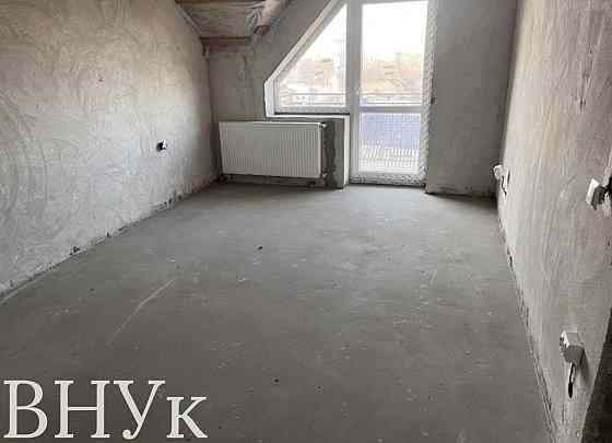 Продаж Квартира 4-кімнатна, 5/5 поверх на Охіри Uzhhorod