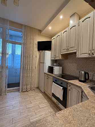 Продам однокомнатную квартиру на Таирова Одеса