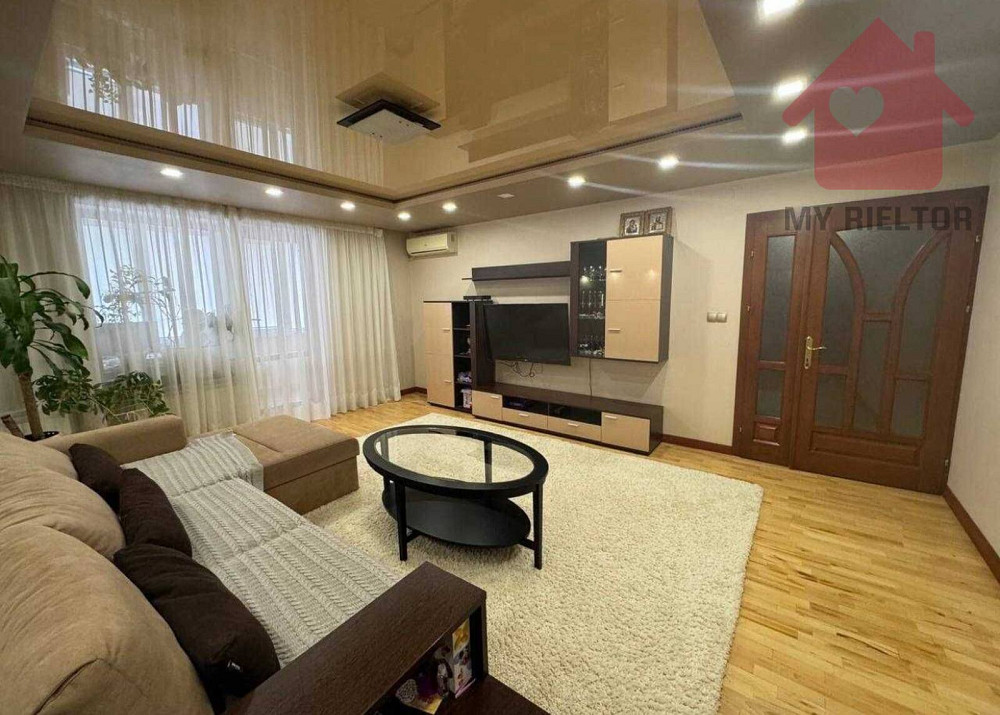 Продаж трикімнатної квартири по вул.Лінтура Ужгород - фото 1