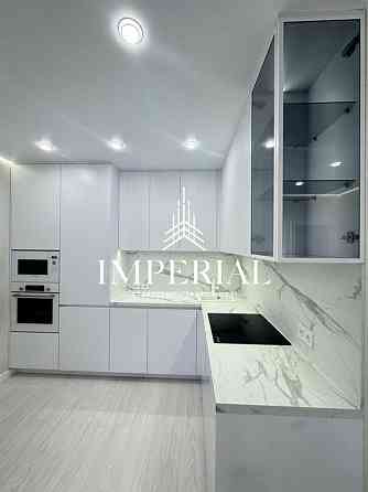 Продаж Квартира 1-кімнатна, 24/25 поверх на вул. Олександра Олеся Київ