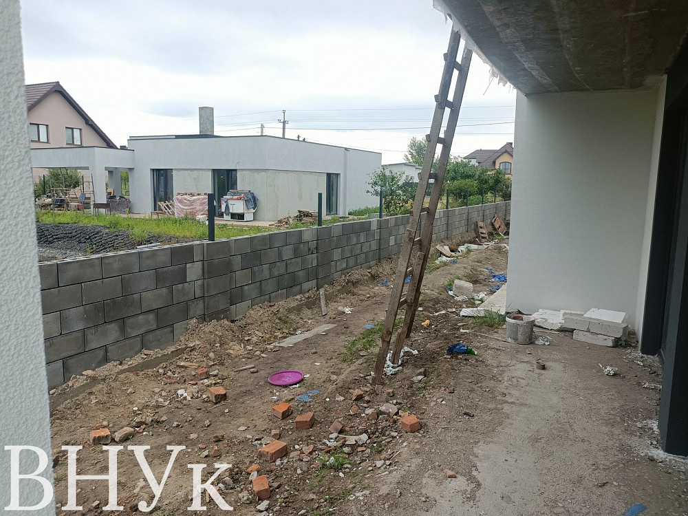 Продаж Квартира 1-кімнатна, 1/2 поверх на Левадна Зміїнець  - фото 12