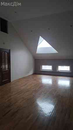 Оренда Будинок 6-кімнатний на вул. Руська Тернопіль