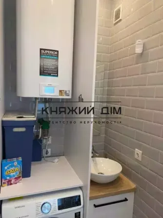 Продаж Таун хаузу С. Святопетрівське 80 м. 2 поверхрвий код 2211766 