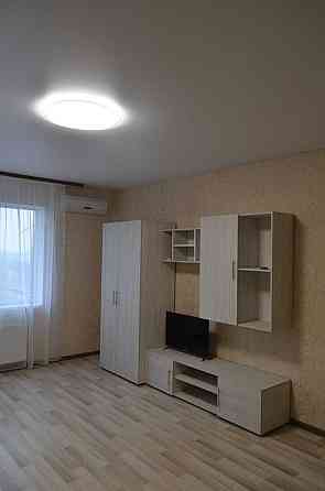 Оренда Квартира 2-кімнатна, 20/35 поверх на Харківське шоссе, 19Б Київ