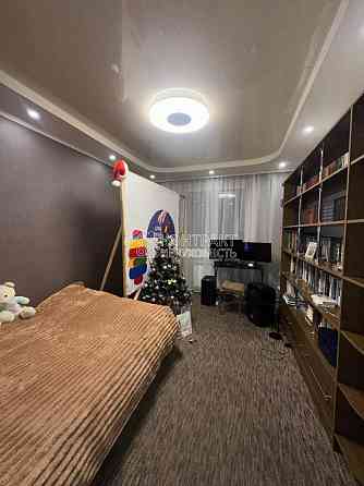 Продаж Квартира 3-кімнатна, 4/9 поверх на вул. Героїв Праці Kharkiv