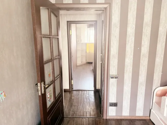 Центр/Соборна площа.Дві окремі кімнати, вітальня і балкон..Своє опалення.Все нове. Одеса - фото 4