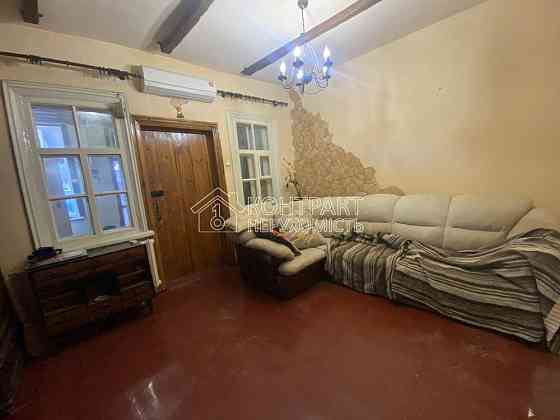 Продаж Будинок 6-кімнатний на вул. Кандаурова Харків