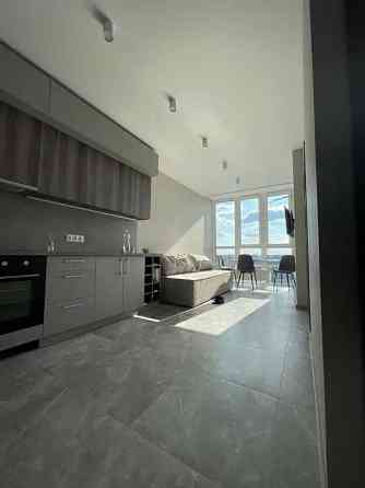 Оренда Квартира 2-кімнатна, 21/21 поверх на ул. Сормовская Київ