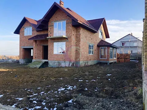 Продаж 2-поверховий   200 кв.м 5 кімн. на Сторожинецька вулиця Чернівці - фото 3
