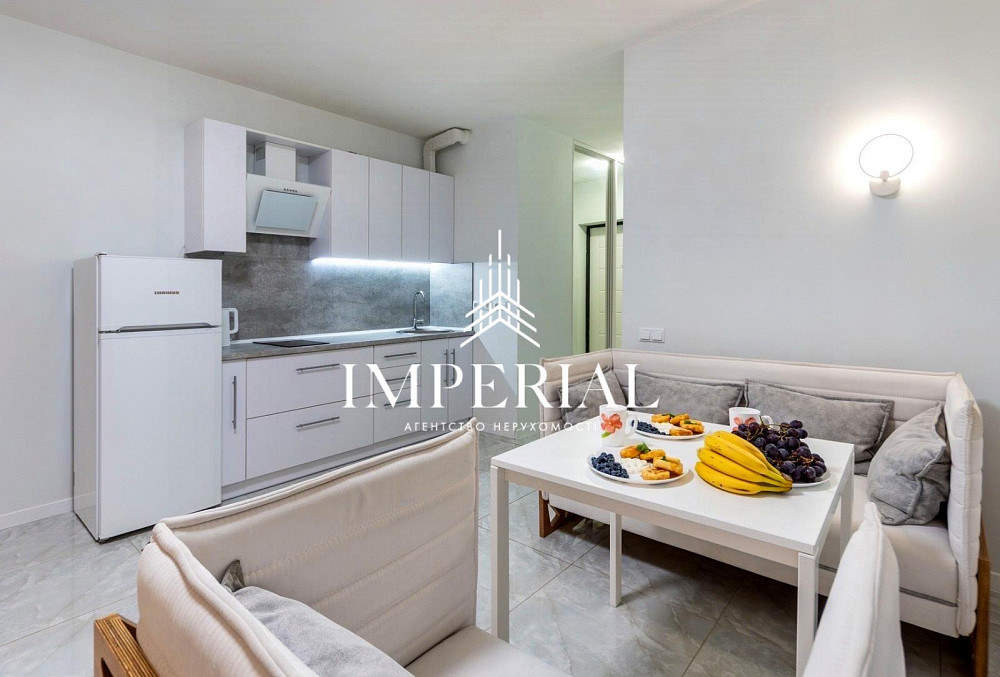 Оренда 1к Квартира 40 кв.м Предславинська вул. Киев - изображение 1