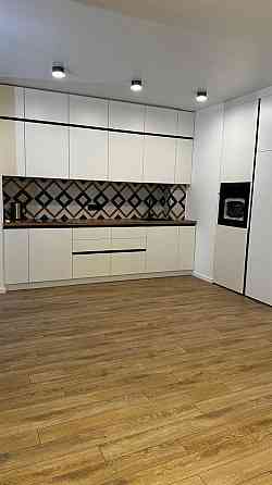 Оренда Квартира 1-кімнатна, 22/25 поверх на Європейського союзу, 41д Київ