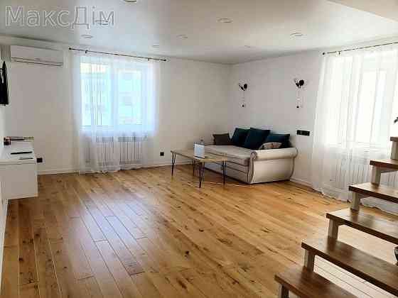 Оренда Будинок 4-кімнатний на вул. Рєпіна Ternopil'