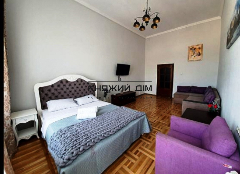 2 кімн. кв. 70 кв. м. 3 поверх 100 метрів від метро. м. Олімпійська № 11202126 Київ - фото 1