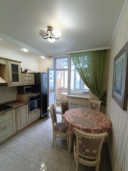 Оренда Квартира 1-кімнатна, 21/25 поверх на Миколи Бажана, 8б Київ - фото 2