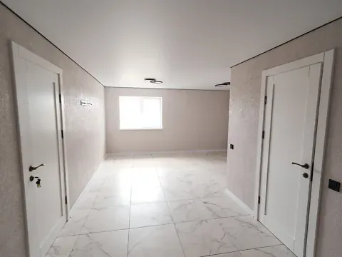 For sale 2-room Apartment 67 sq.m Подільська вулиця 2А Luts'k - photo 8