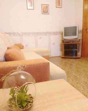 Оренда Квартира 2-кімнатна, 12/12 поверх на Харьковское шоссе Київ