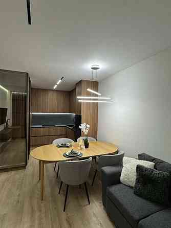 Продаж Квартира 1-кімнатна, 22/25 поверх на Родини Кристерів, 14 Київ