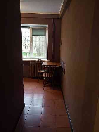 Оренда Квартира 2-кімнатна, 2/5 поверх на Салютная ул., 9 Киев