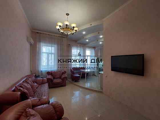 Пропонується до оренди 2 кімнатна квартира - студіо по вул. Антоновича 7Б. Код об'єкта 11201138 Kiev