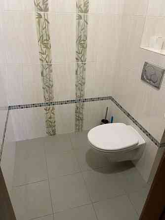 Оренда Квартира 2-кімнатна, 16/28 поверх на ул. Анны Ахматовой, 13д Kiev