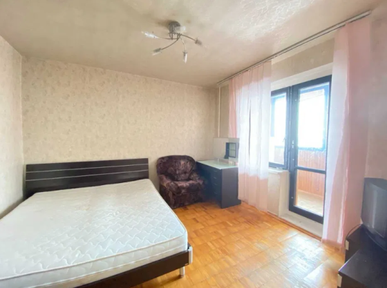 Оренда Квартира 2-кімнатна, 9/16 поверх на вул. Юрія Смолича, 2А Kiev