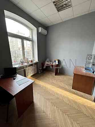 Оренда офісне приміщення на Січових Стрільців вул., 77 приміщень - 4, поверх - 4/7 Kiev