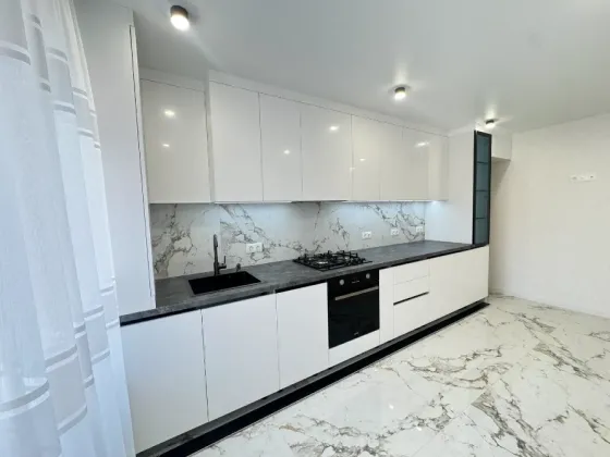 Продаж 1к Квартира 50 кв.м вул. Немирівське шосе, ЖК "Сімейний комфорт" Вінницькі Хутори