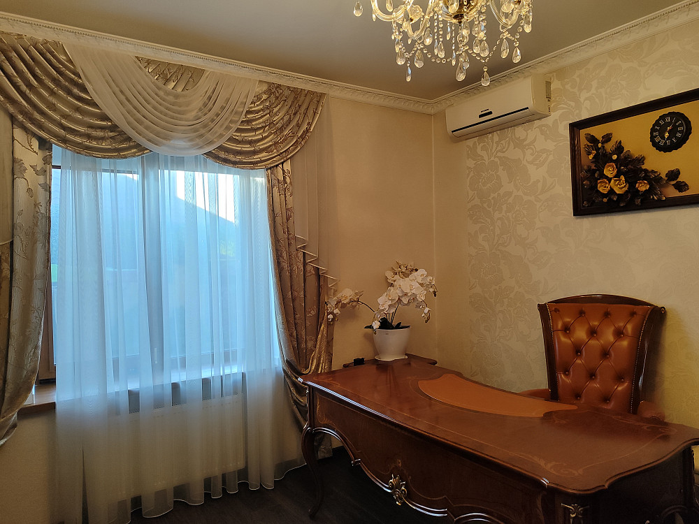 Продаётся великолепный 2х этажный дом в центре  с.Усатово. Усатове - фото 10