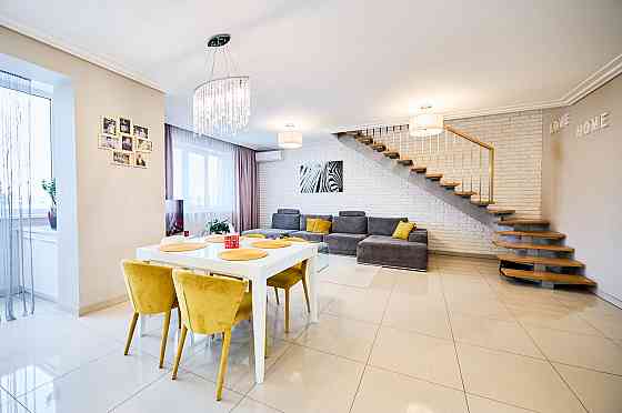 Продаж Квартира 3-кімнатна, 5/6 поверх на Марії Підгірянки Ивано-Франковск