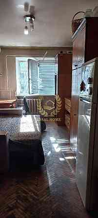 Продаж Квартира 1-кімнатна, 5/5 поверх на Заболотного Академика ул., 136 Київ