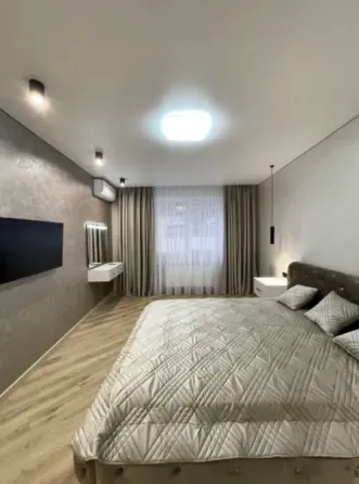 Продажа 3к Квартира 108 кв.м 42 Жемчужина Одесса