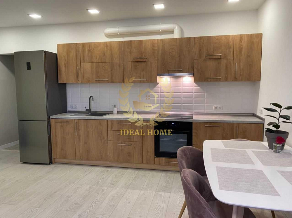 Продається 2-кімнатна квартира в Святошинському р-ні Київ - фото 2