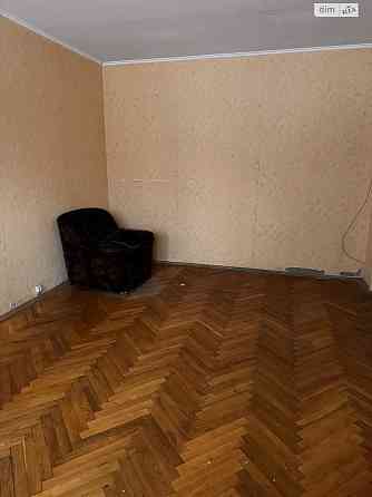 Продаж Квартира 2-кімнатна, 1/9 поверх на Героїв Космосу вул., д. 19 Київ