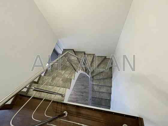 Оренда Будинок на Михайла Максимовича вул., 3Д Kiev