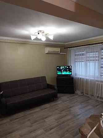 Оренда Квартира 2-кімнатна, 4/5 поверх на бульвар Перова, 44 Київ