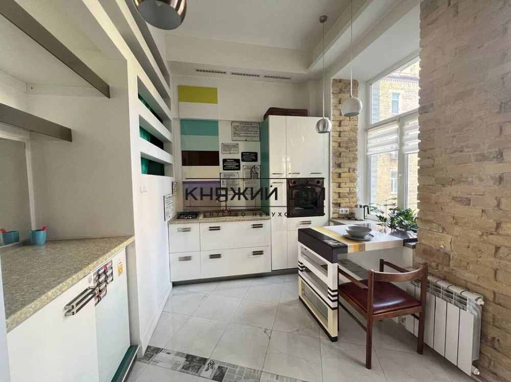 Оренда 1-кімнатної квартири студіо, метро Університет. № 11130834 Київ - фото 1