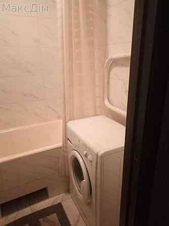 Оренда Гараж/паркомісце на вул. Галицька 1/5 поверх Ternopil'