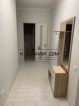 Оренда Квартира 1-кімнатна, 3/5 поверх на Ломоносова ул./Юлії Здановської Киев