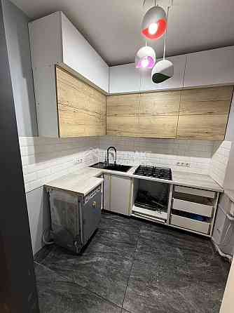 Продаж Квартира 1-кімнатна, 2/2 поверх на вул. Гуцола Kharkiv